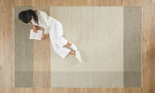 Hand-Loomed Jute Rug